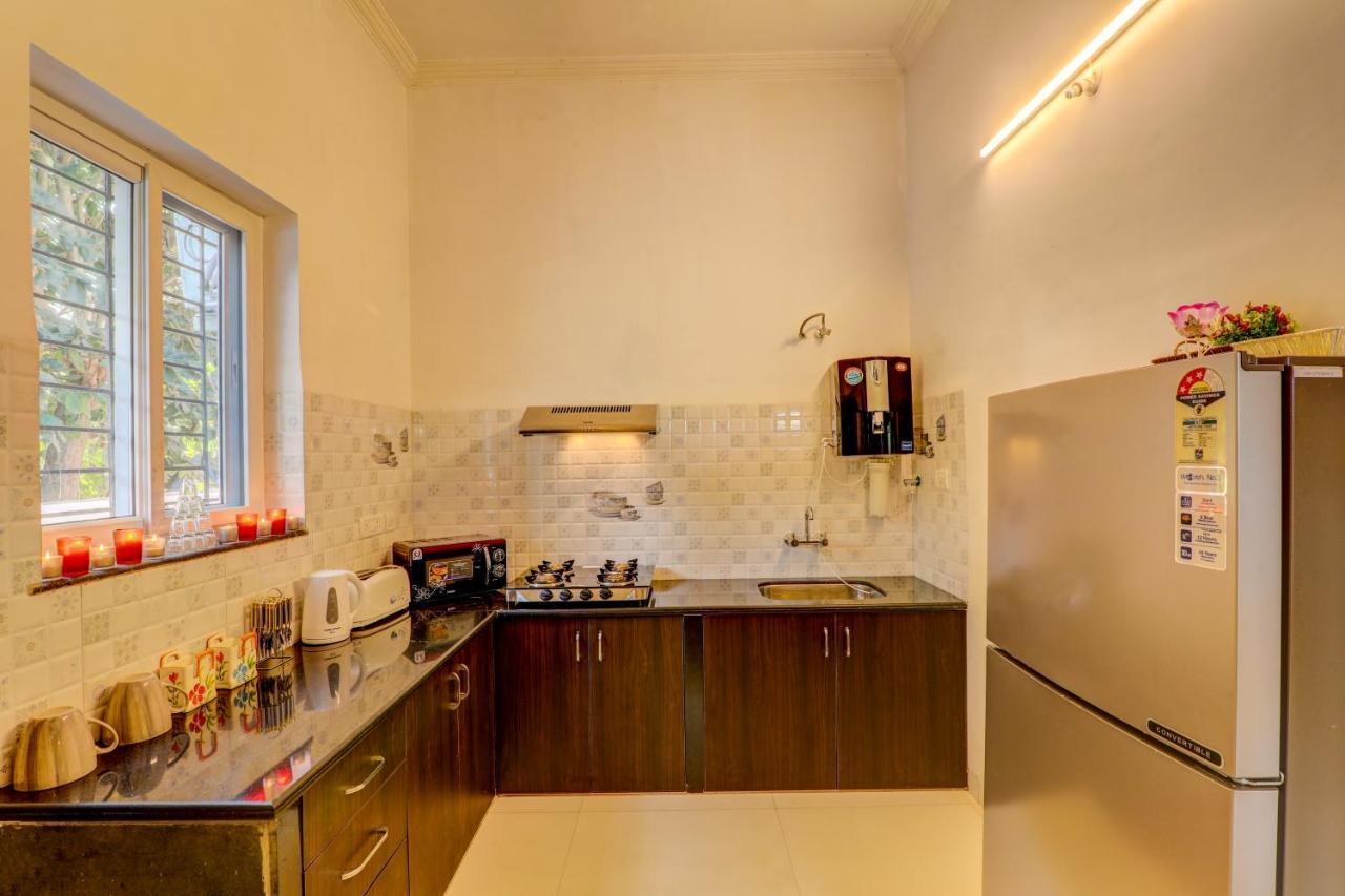 Jaqk Holidays - 9Bhk Villa For Big Groups, Private Pool-Wifi-Cartaker-Parking, North Goa Baga Buitenkant foto