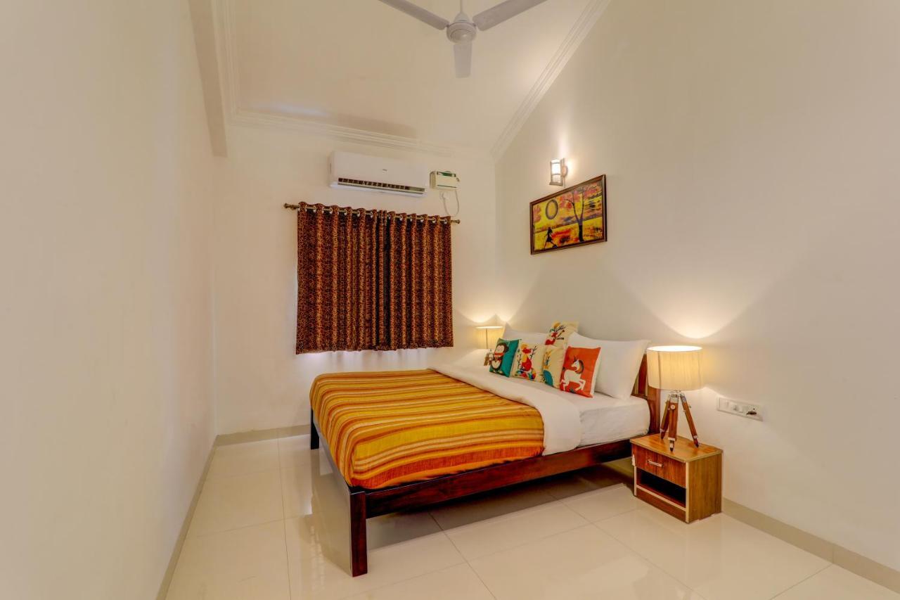 Jaqk Holidays - 9Bhk Villa For Big Groups, Private Pool-Wifi-Cartaker-Parking, North Goa Baga Buitenkant foto
